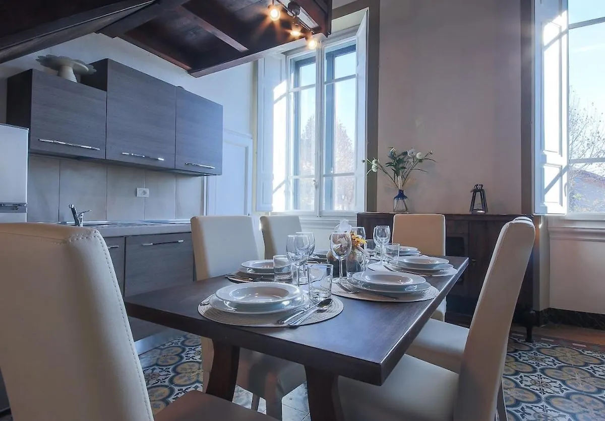 Apartment Palace First Florence